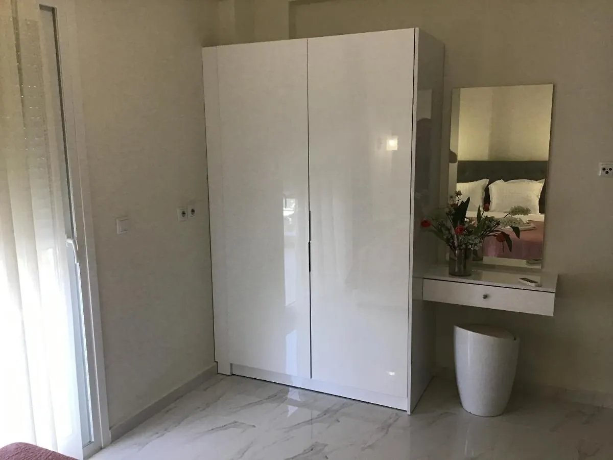 Alexandra House Apartment Nikiti